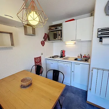 Location Ski-in/ski-out Pour 4 Pers - Les Menuires - Fr-1-178-405 Appartement *